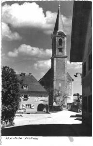 GM010-09 Mrktpl v West (Large)