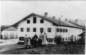 GM046-04 Schreiner Neuwirth (Large)