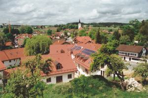 Gl325-59 v Bern Feld 2003 (Large)