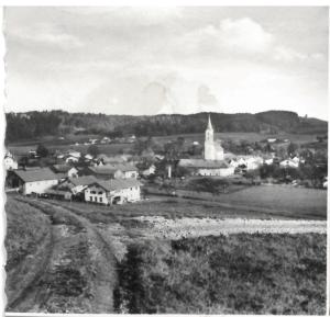 Gl745-18 v Hochfeld (Large)