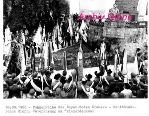 20-1966-Totenehrung-Kriegerdenkmal-1