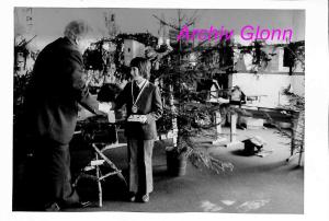 13-Fotochronik-1973-Vogelnistkaesten-Schule-Glonn