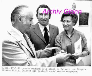Wetterdienstplakette-an-Maria-Baumann-1978