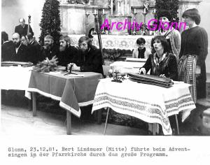 Fotochronik-1981 06-Adventsingen-Pfarrkirche