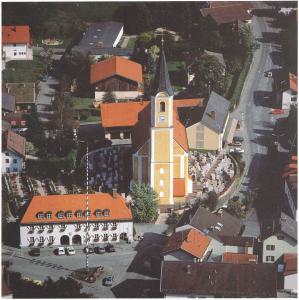 Fz750-08-Luftbild-v-W-k (1)