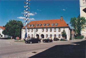 GM016-08-Raths-vormals-Surauer-1999-k