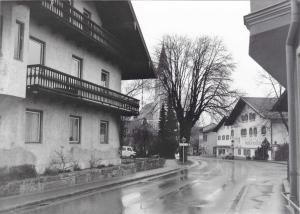 GM130-08-Strauss-v-Winh-1995-k