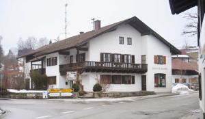 GM142-12-Bredenhoeller-2006-k