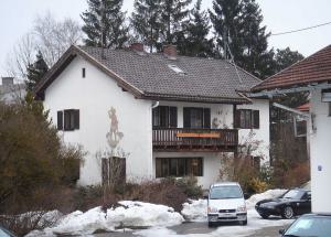 GM234-04-Renner-Wohnhs-2006-k