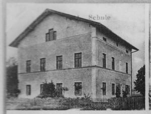 uBn62-04-Nettdf-Schulhaus-k