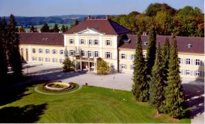 uZi04-96-Zinneberg-Luftbild-k