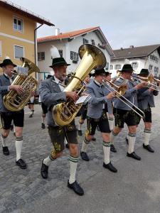 Maibaum2018 Monika Wilken (7) (Large)